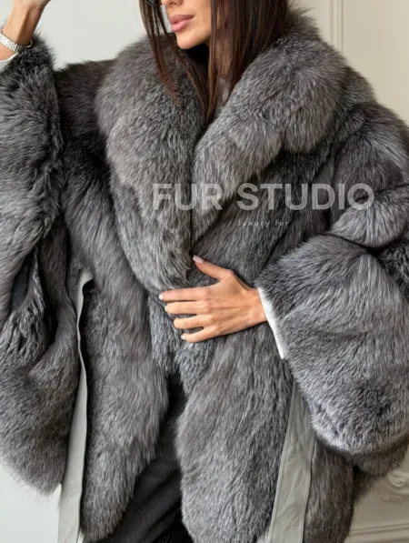 Шуба - пончо из лисы - фото 2