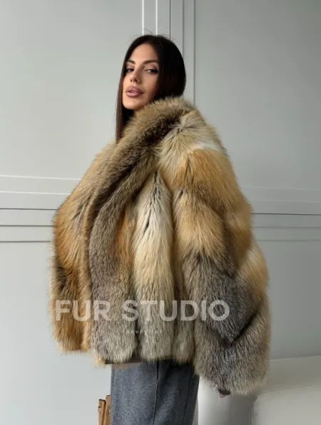 Женская шуба из лисьего меха Golden Edged Fox - фото 13