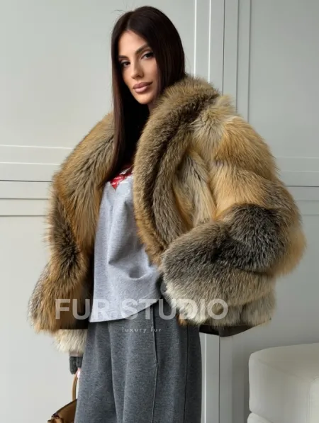 Женская шуба из лисьего меха Golden Edged Fox - фото 6