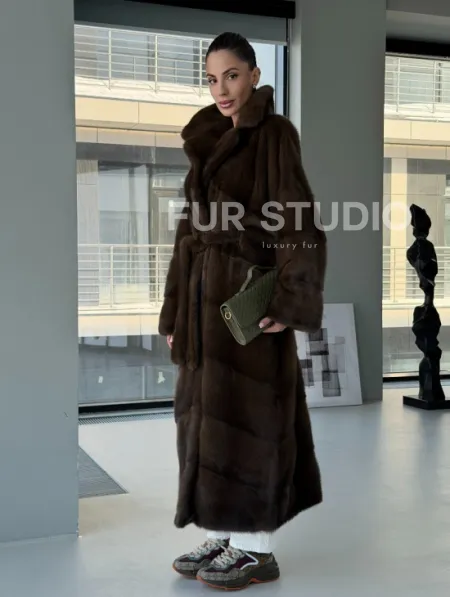 Коричневая норковая шуба - кимоно - фото 10