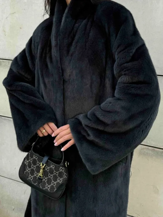 Шуба норковая цельный мех PREMIUM COLLECTION VELVET - цвет графит - фото 1