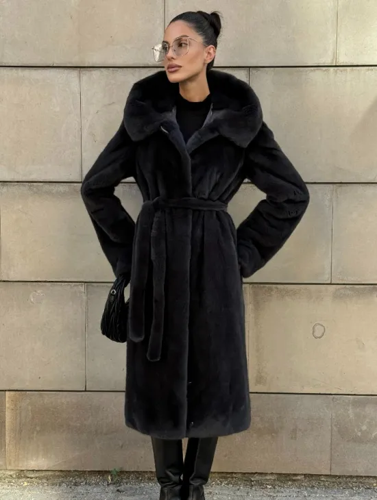 Шуба из меха импортной норки NAFA с капюшоном, цвет темный графит - фото 10