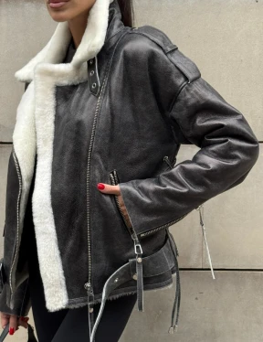 Коротка женская дубленка Vintage Grey из белой овчины мериноса, боковой шнуровкой и накладной пояс - фото 1