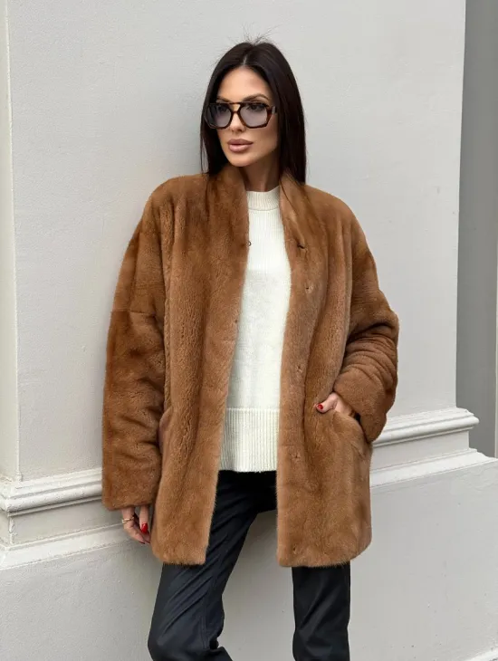 Шуба из меха норки NAFA  