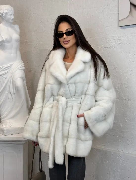 Светлая шуба автоледи из норки Palomino, фасон 