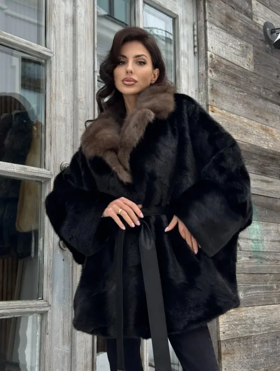 Черная шуба из норки с английским воротником из куницы - фото 10