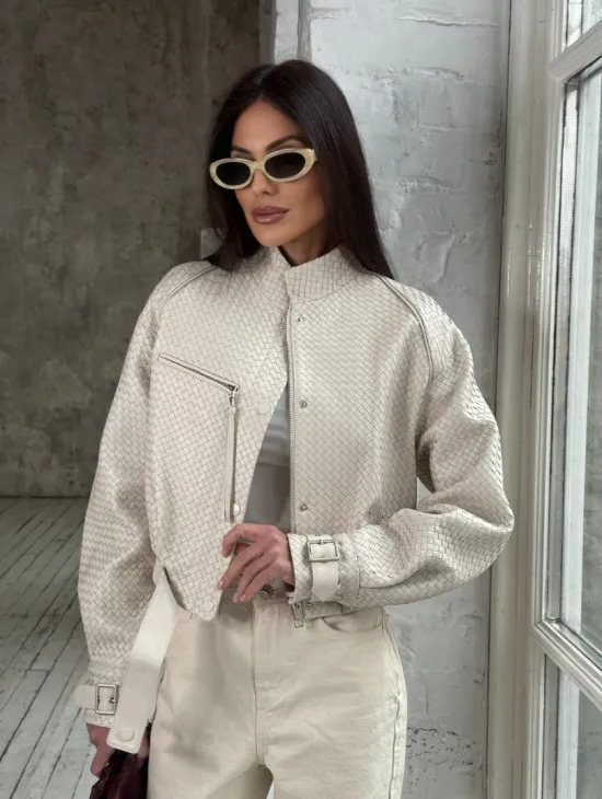 Женская курточка - бомбер из плетеной кожи Ivory - фото 10