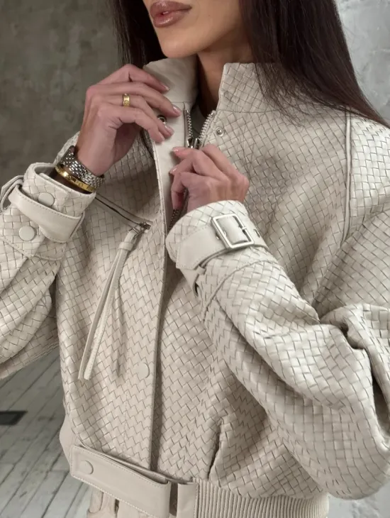 Женская курточка - бомбер из плетеной кожи Ivory - фото 1