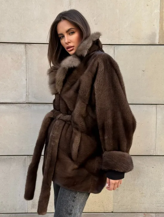 Коричневый норковый полушубок 