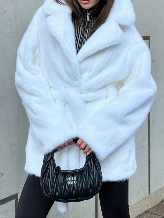 Белый норковый полушубок - кимоно с английским воротником - фото 1