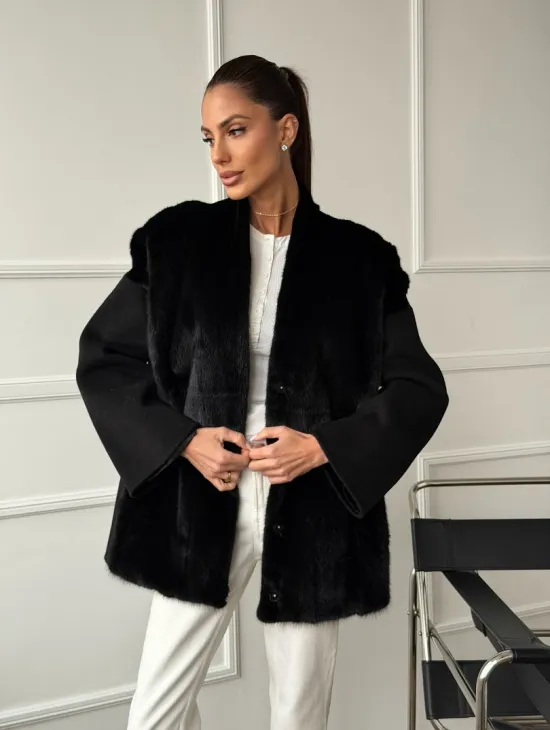 Полупальто демисезонное шерстяное с отделкой из меха норки - фото 8