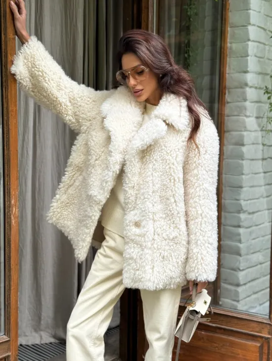 Белая шуба - дубленка двухсторонняя - фото 8