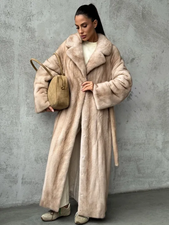 Длинная норковая шуба пастель - фото 8