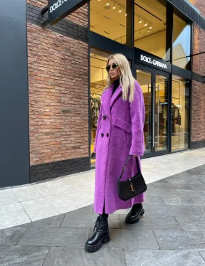 Стильное шерстяное пальто в ярком цвете - фото 3