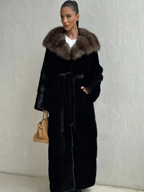 Длинная шуба из аукционного меха норки SAGA FURS - фото 0