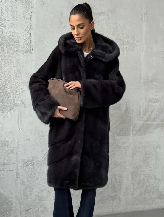Норковая женская шуба с капюшоном - фото 0
