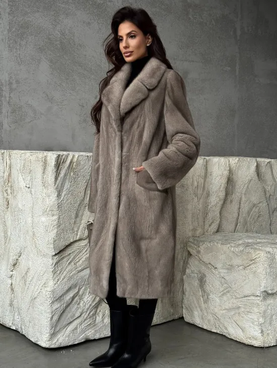 Норковая шуба в сером цвете 