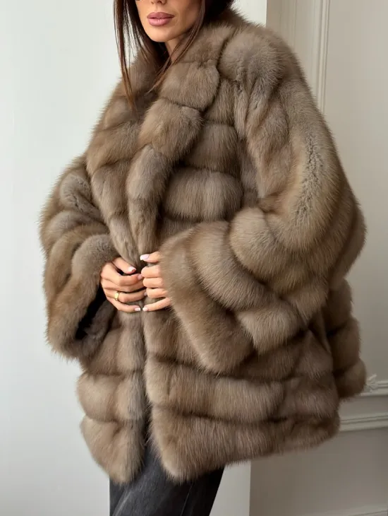 Шуба оверсайз из куницы - фото 3
