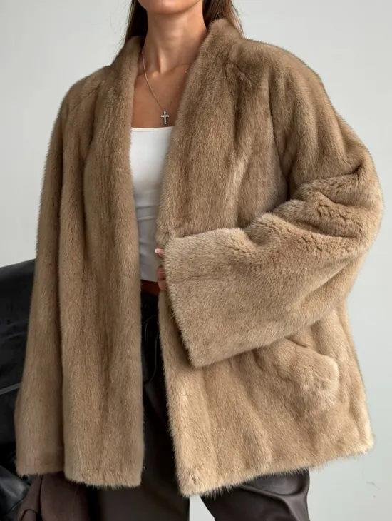 Норковый полушубок V-образный воротник - фото 3