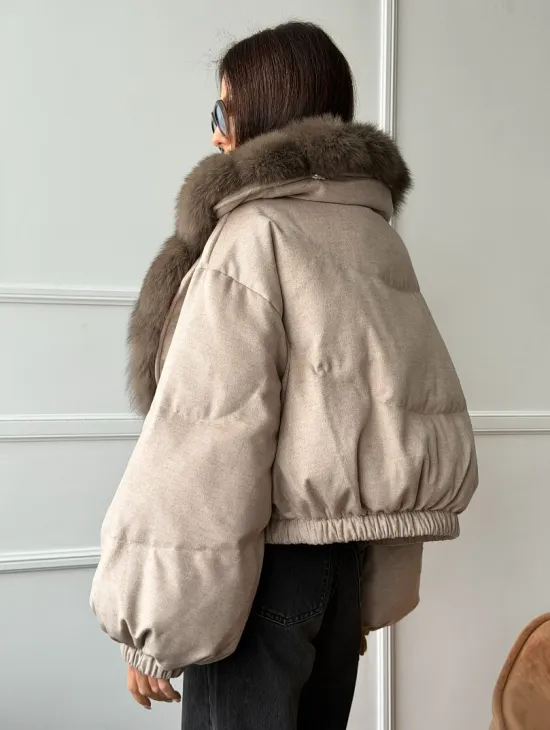 Зимний короткий пуховик с мехом - оверсайз - фото 6