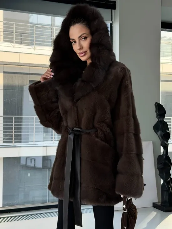 Норковая шуба кимоно с капюшоном куница - фото 7