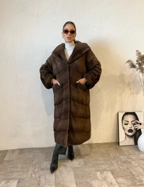 Шуба из меха норки с капюшоном - цвет соболь - фото 6