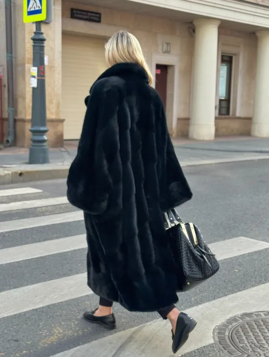 Зеленая норковая шуба - фото 9