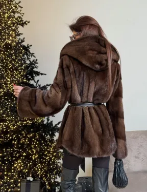 Норковый жакет с капюшоном, роспуск в цвете орех - фото 6