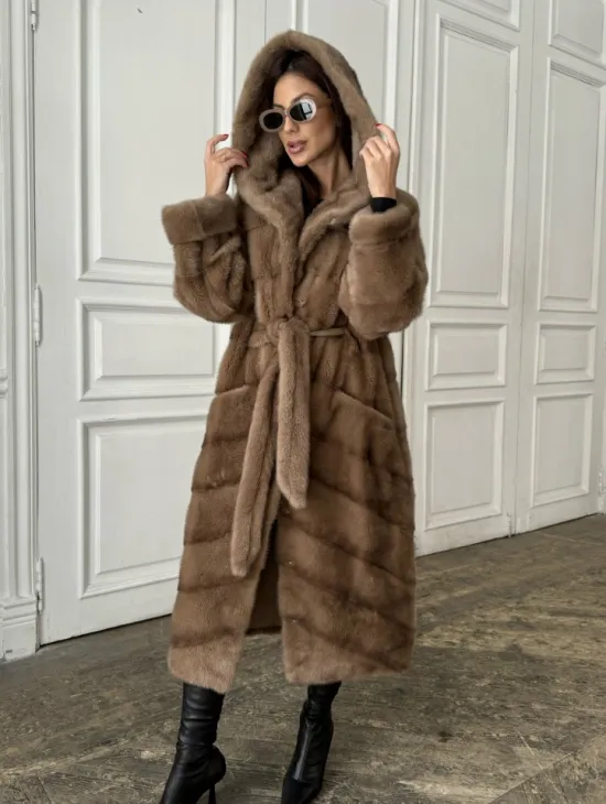 Норковое кимоно с капюшоном в цвете пастель - фото 0